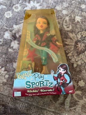 Bratz Play Sportz Kickin’ Karate Jade Doll NRFB New in Box MGA Y2K Collectible